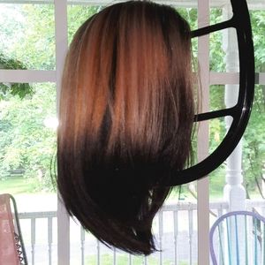 Gorgeous synthetic wig